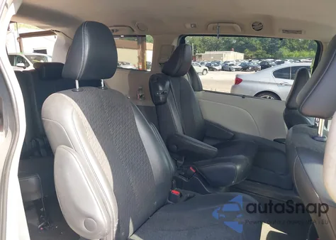 2013 Toyota Sienna Se 8 Passenger из США, поврежденный, VIN 5TDXK3DC4DS280409